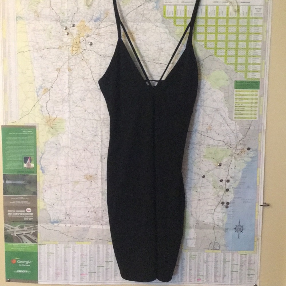 LBD - Picture 4 of 7